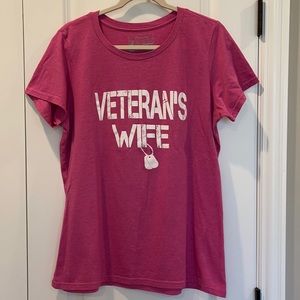 Teespring XL Veteran’s Wife soft tee shirt